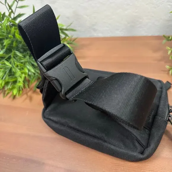 Nobull Black Belt Waist Bag Fanny Pack - Picture 3 of 8